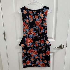 Floral Sleeveless Peplum Dress